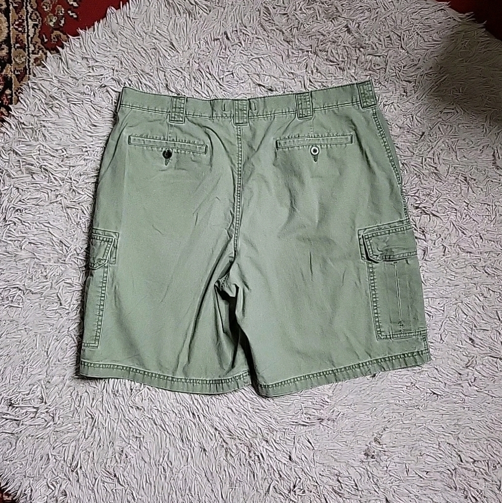 Mens L.L. Bean Cargo Shorts Size 38 Green Cotton Spring Summer Classic Preppy ✨️ - Picture 3 of 5